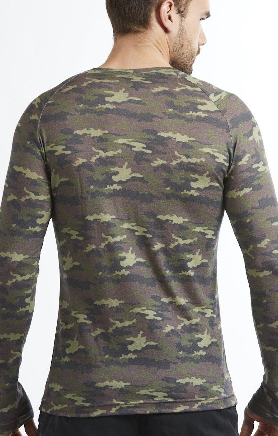 Camouflage shop base layer